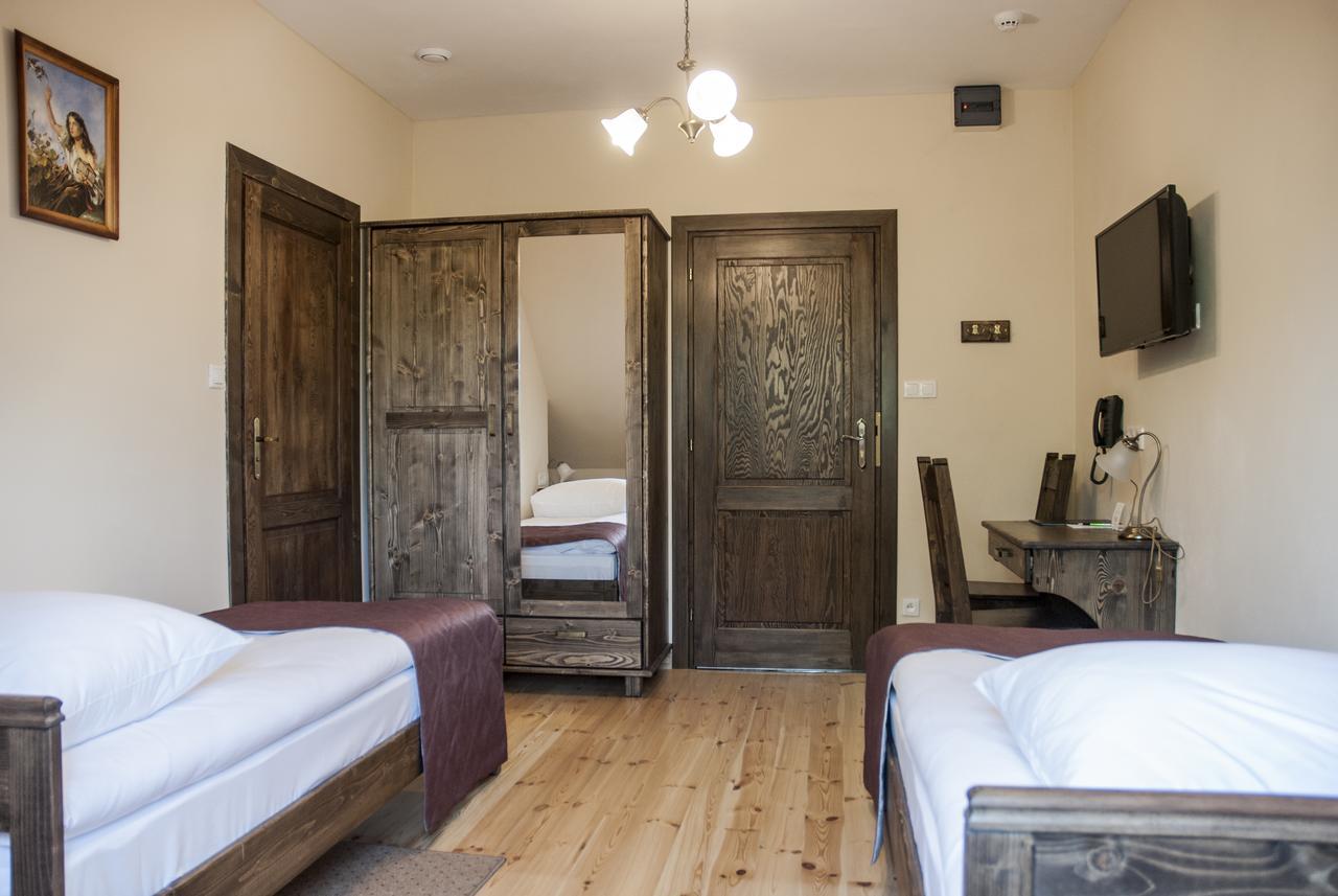 Hotel Pod Kogutkiem Krzywaczka Kültér fotó