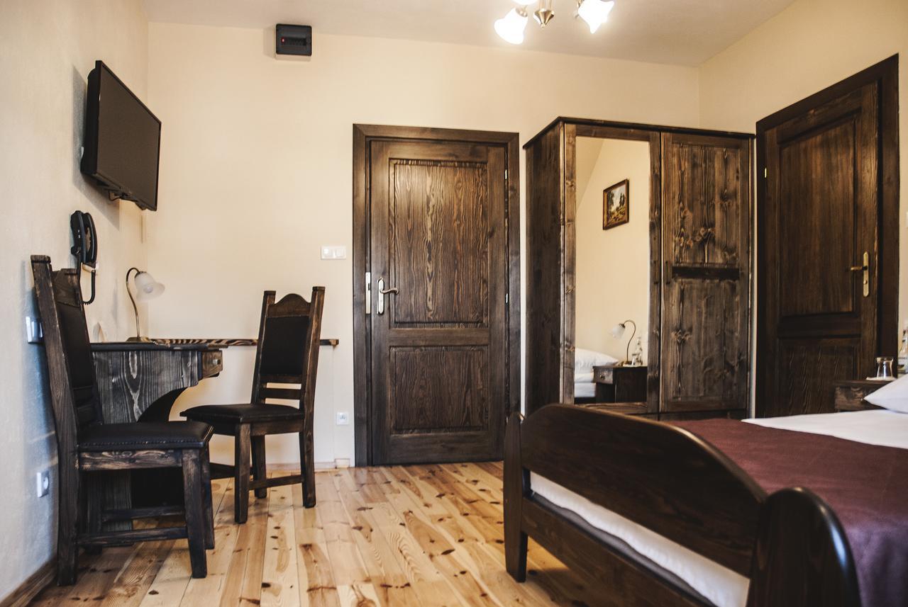 Hotel Pod Kogutkiem Krzywaczka Kültér fotó
